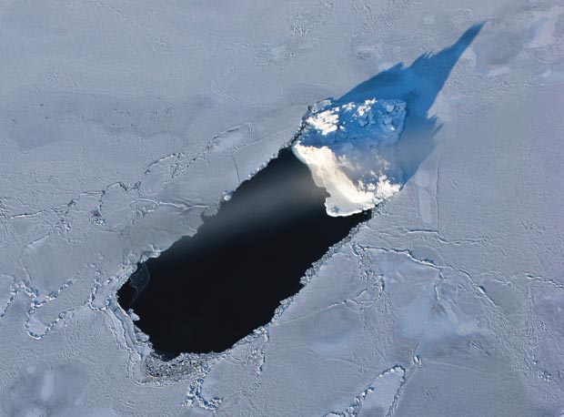 From “Studies in Sea Ice” (2009) by Roberta Holden. Image courtesy the artist.